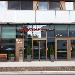 Hampton By Hilton Center East 3*, Münih Almanya