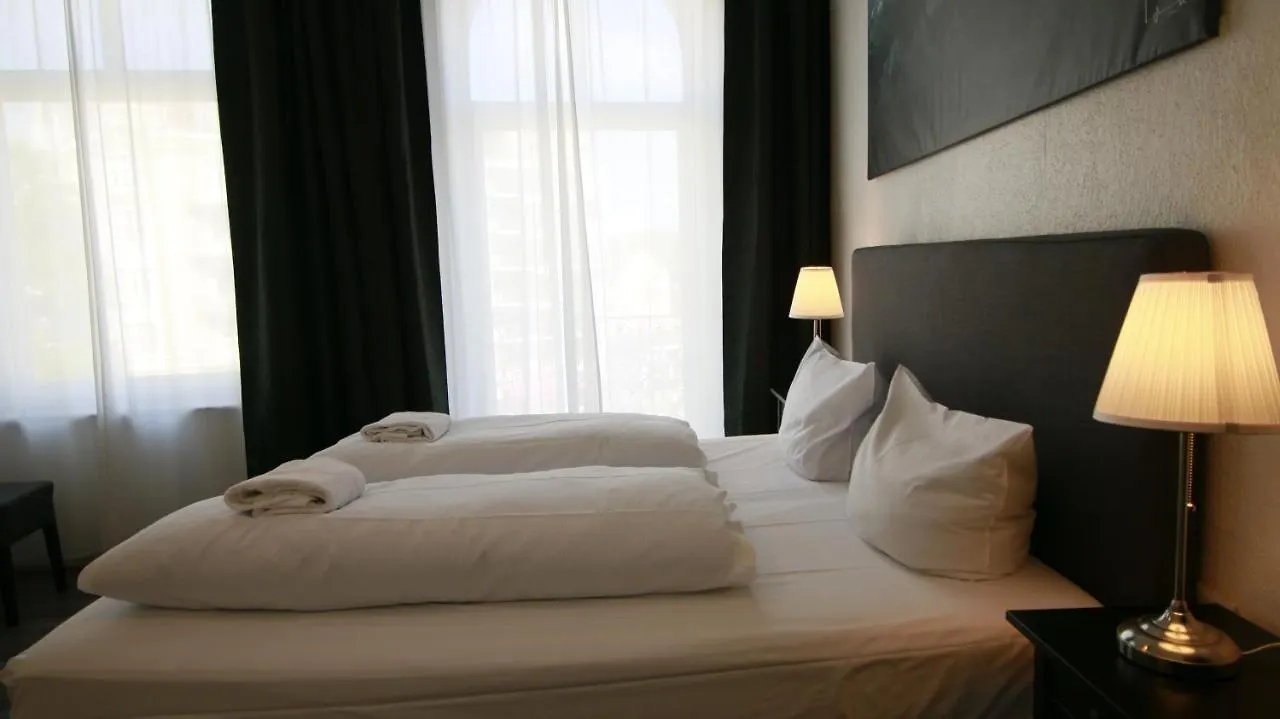 Hotel Bee Fang Hambourg 2*,  Allemagne