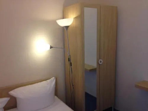 Hotel Bee Fang Hambourg 2*,
