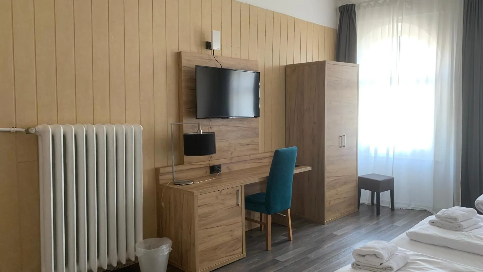 Hotel Bee Fang Hamburg